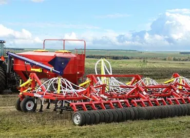 Широкозахватный посевной комплекс AGRATOR