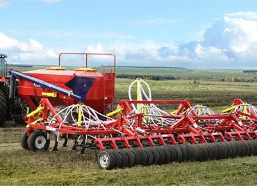 Широкозахватный посевной комплекс AGRATOR