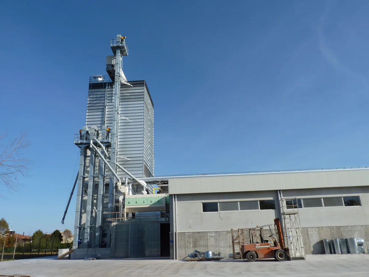 Зерносушилка Strahl 10000FR